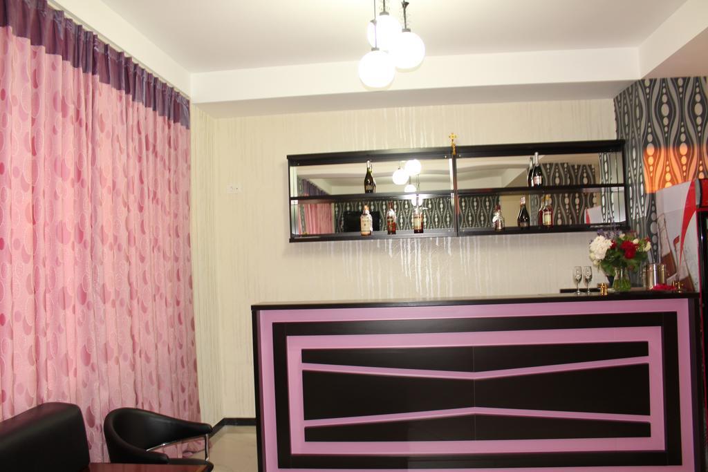 Cristal Hotel 3*