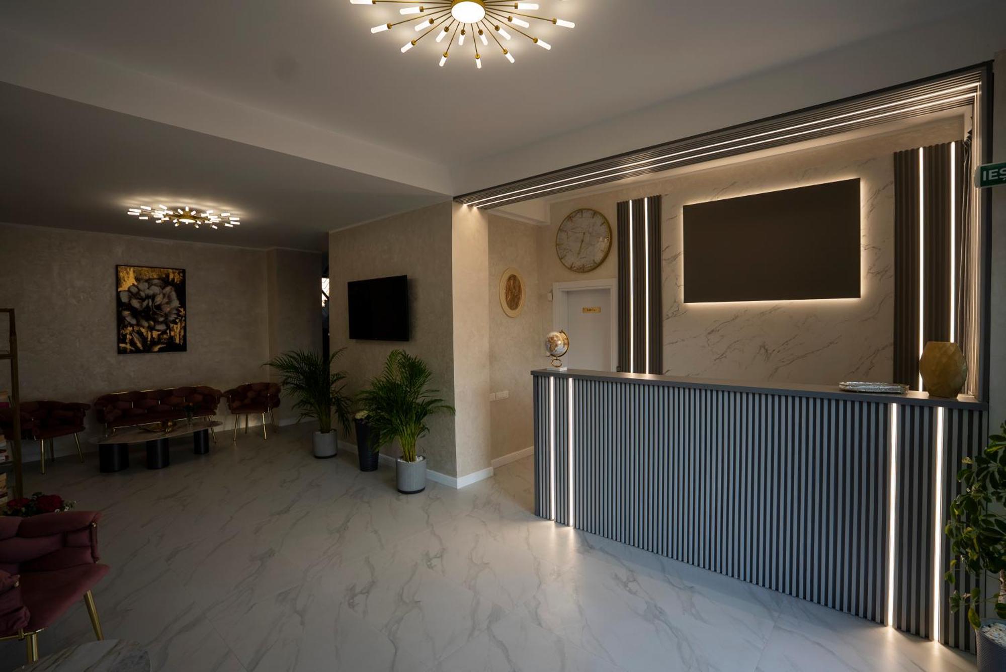 Hotel Cristal 3*