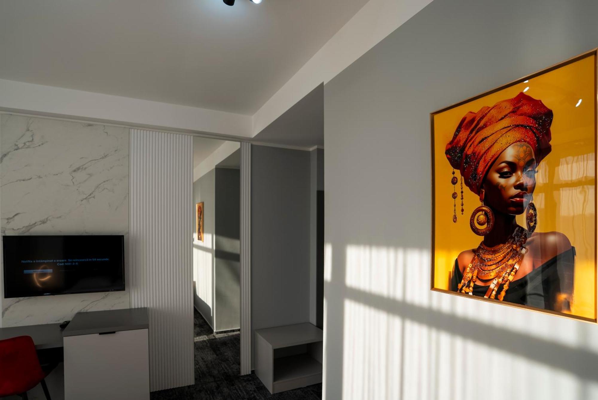 Cristal Hotel 3*